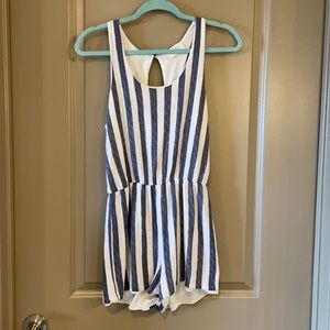 💚 FINAL SALE Everly romper size small